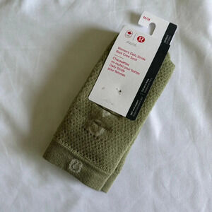 🆕🇨🇦 Lululemon Team Canada Olympic Daily Stride Crew Boot Sock Rosemary Green